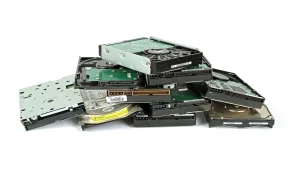 Seagate Festplatte Datenrettung – Wiederherstellung verlorener Daten von Seagate HDDs und SSDs." Seagate bietet eine Vielzahl von Festplattenmodellen, darunter Seagate Barracuda, Seagate Backup Plus, und Seagate FireCuda, die häufig für Datenwiederherstellung benötigt werden. Bei Datenverlust oder Beschädigung dieser Modelle hilft unser Experten-Team, Ihre wertvollen Dateien sicher und schnell wiederherzustellen.